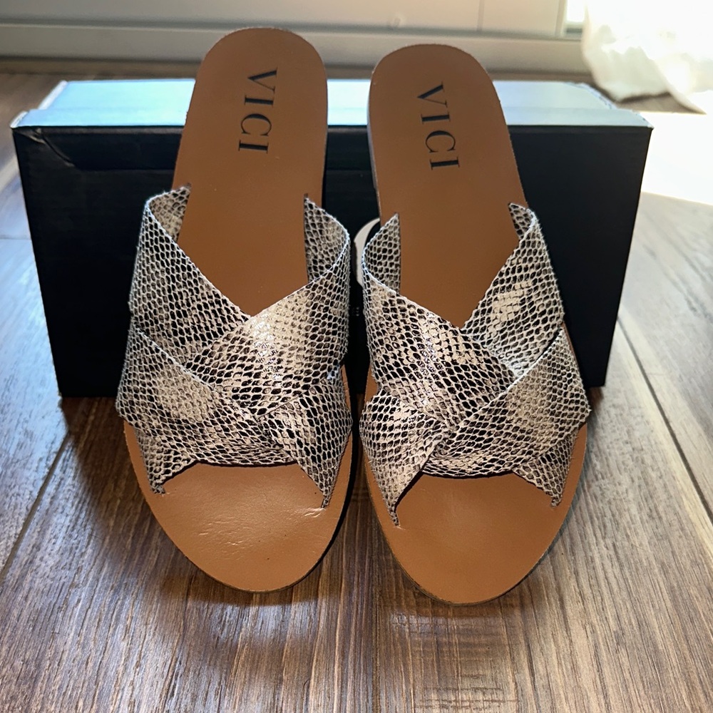 Vici Women's Snakeskin Pattern Sandals